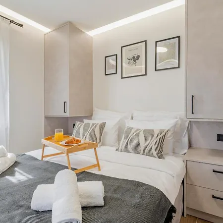Urban Mountain Retreat Apartamento Kroustas